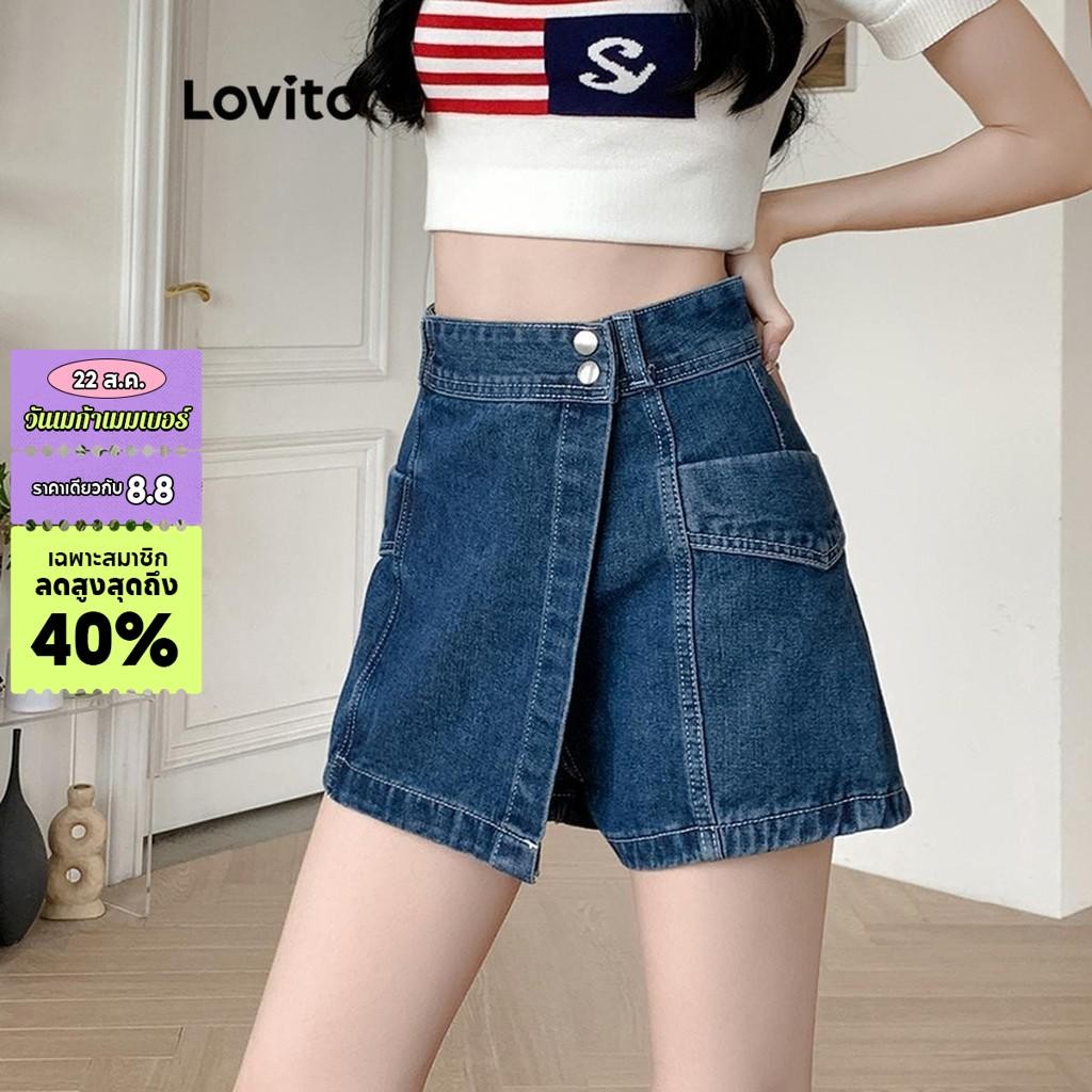 Lovito กางเกงยีนส์ขาสั้นผู้หญิง แต่งกระดุม สีพื้น สไตล์ลำลอง LNE43058
