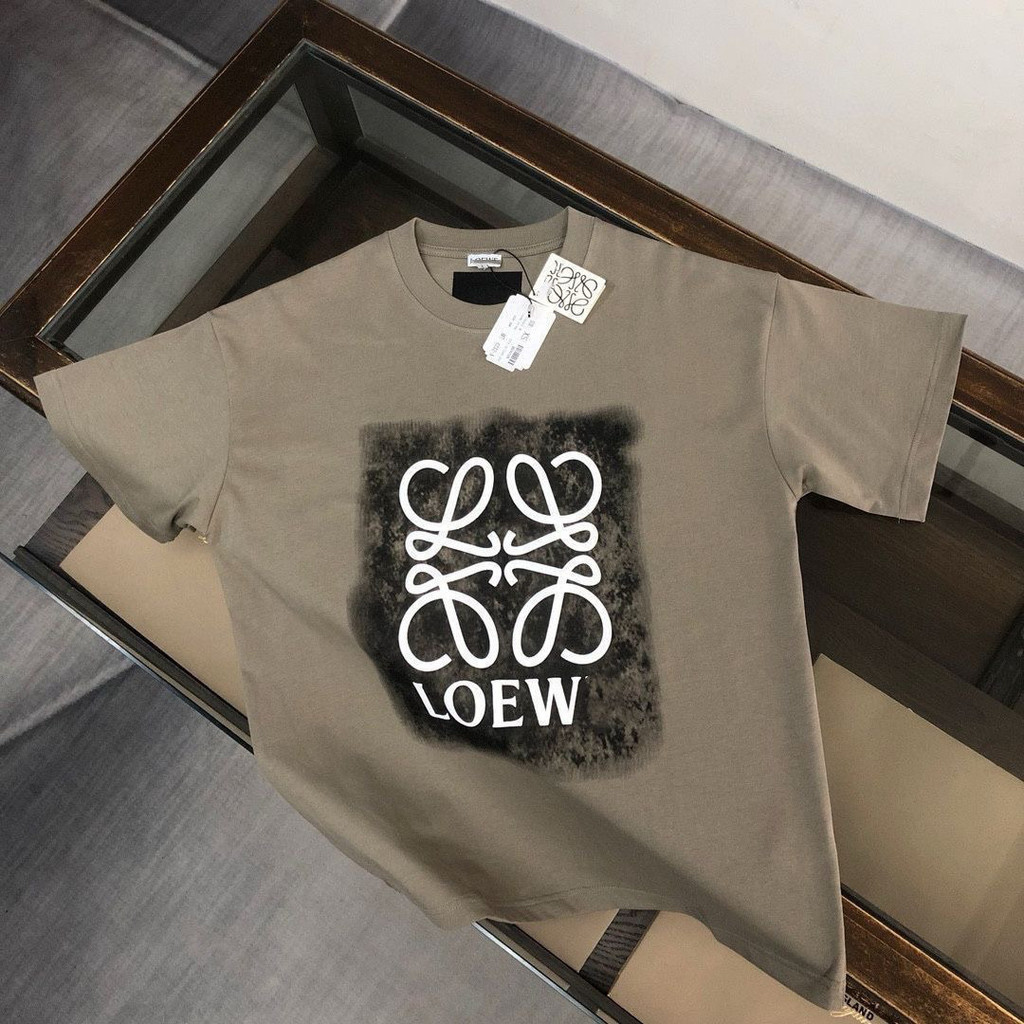 Loewe2024 เสื้อยืดแขนสั้นผู้ชาย 8