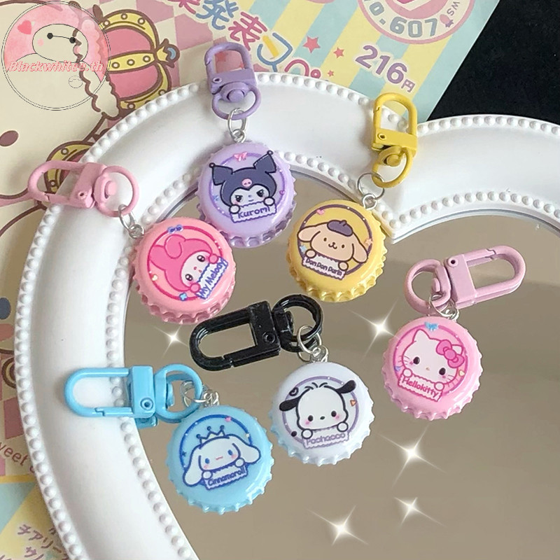 Bwhte น่ารัก Sanrio พวงกุญแจ Hello Kitty Melody หวาน Kawaii หูฟังกระเป๋าจี้ Pochacco ประณีตพวงกุญแจสําหรับสาวของขวัญเครื่องประดับ