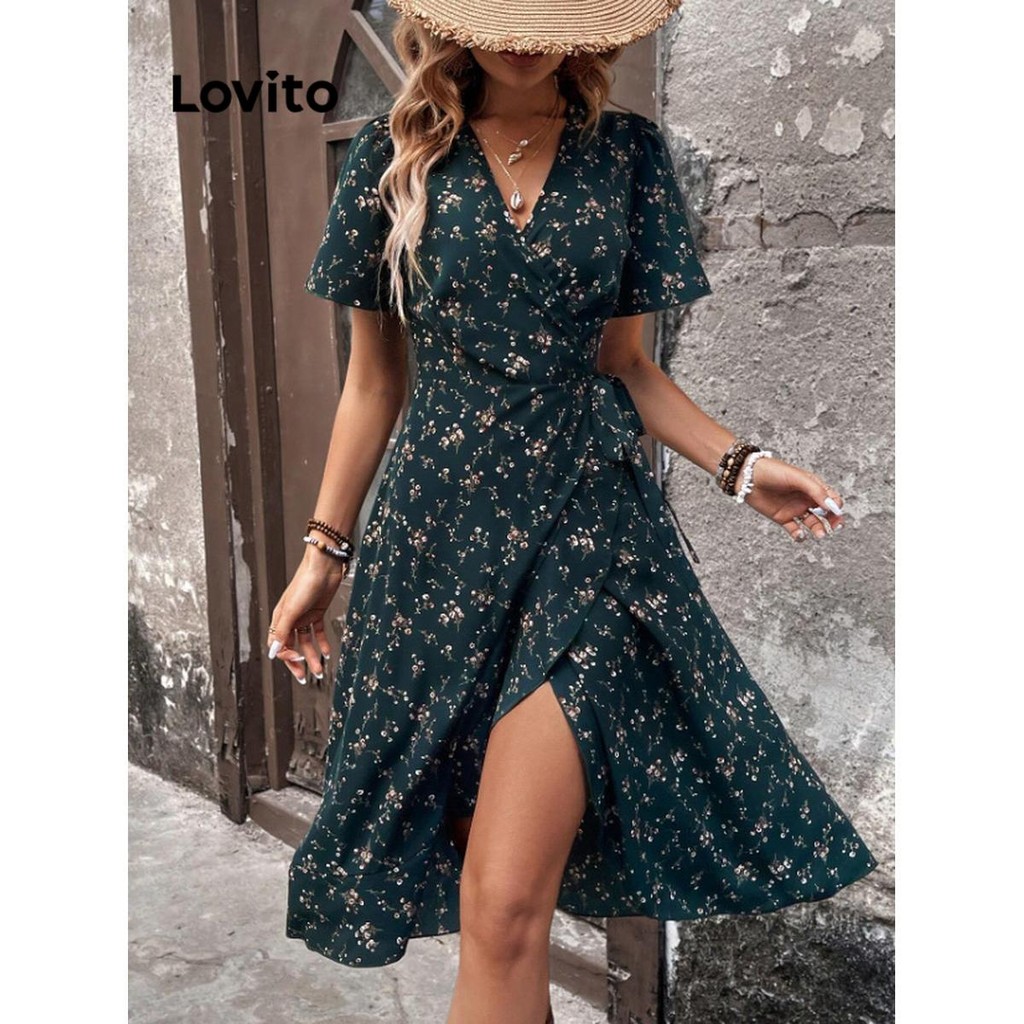 Lovito ดอกไม้ ลายเดซี่สบาย ๆ ดอกไม้ ลายเดซี่ดอกไม้ลูกไม้ขึ้นชุด ระบายสำหรับผู้หญิง LNL79397
