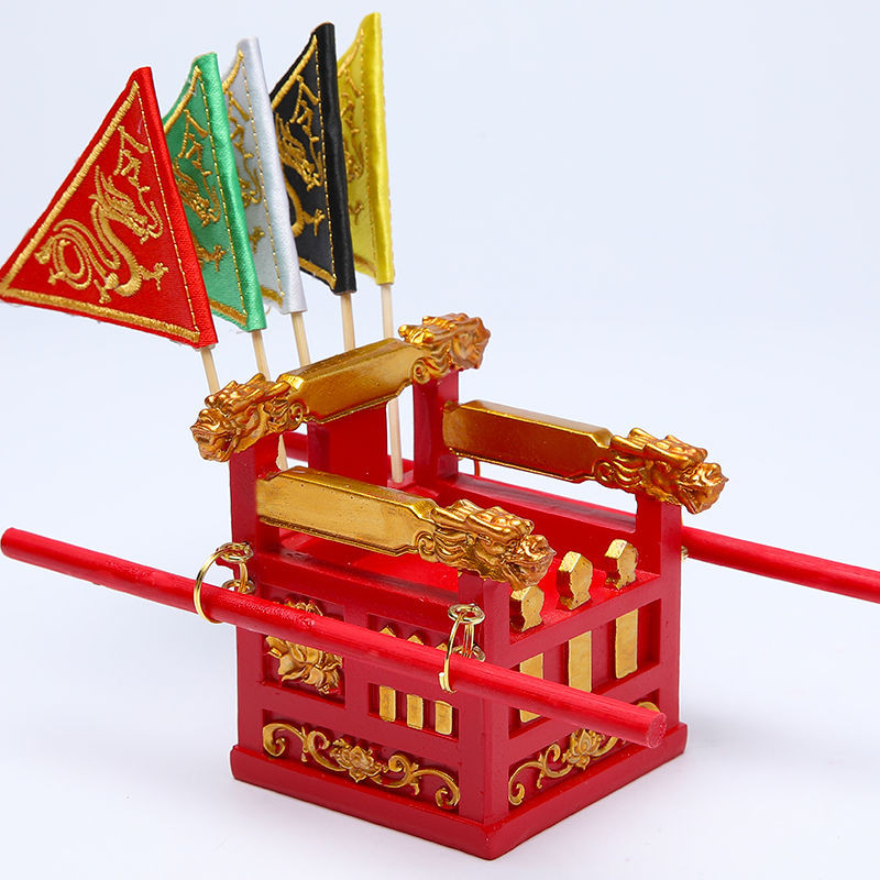 Chaoshan Mini Master God รูปปั้นเครื่องประดับ God of Wealth Chaoshan รถขนาดเล็ก Creative Desktop ตกแต่งปลอดภัยเก้าอี้มังกร/ 10.9