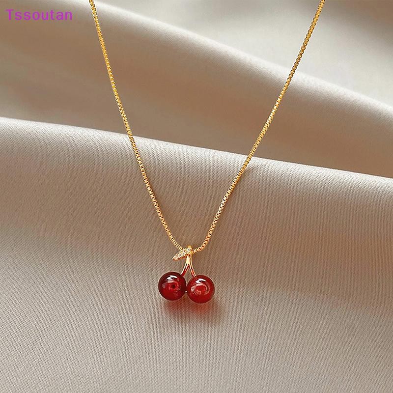 [TSST] ยุโรปและอเมริกาแฟชั่นสีแดงเชอร์รี่จี้สร้อยคอส่วนบุคคลผู้หญิง Clavicle Chain เครื่องประดับของขวัญ TAN