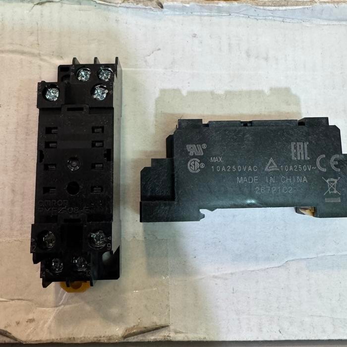 ซ็อกเก็ตรีเลย์ Omron MY2 PYFZ-08-E ดั้งเดิม