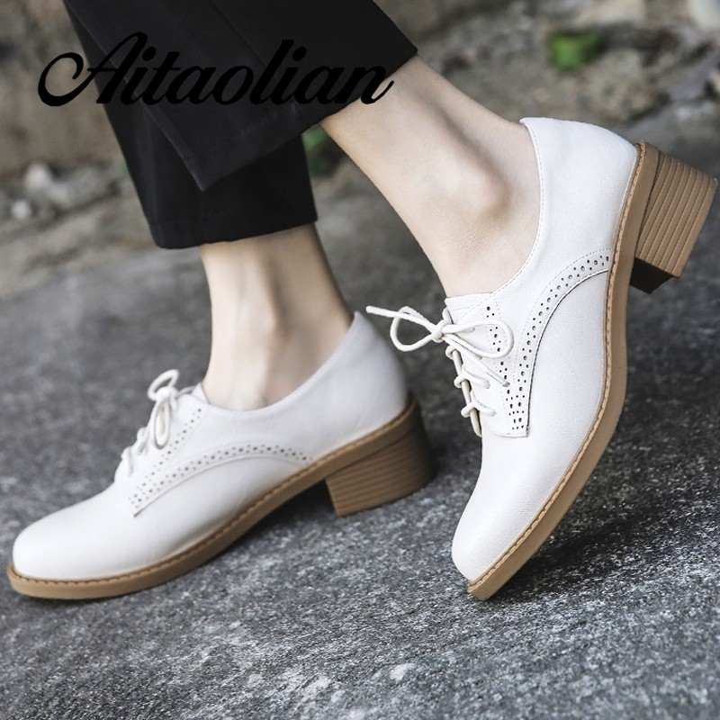 รองเท้าส้นสูง 5 ซม. รองเท้าหนัง casual lace ขึ้นรองเท้าสตรี retro