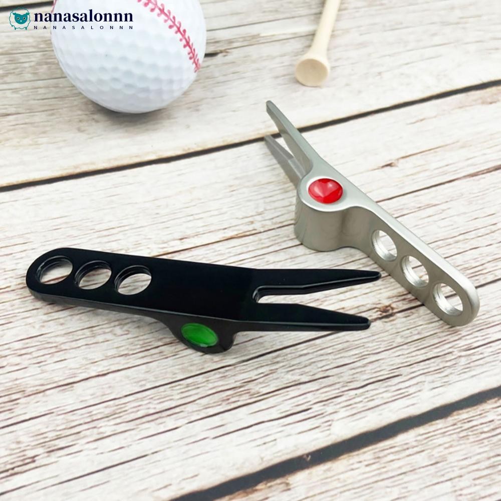 NANASALONNN 1PC Golf Greens ส้อมโลหะผสมสังกะสีนกหวีดรูปร่างซ่อมส้อมสนามหญ้าซ่อมเครื่องมืออุปกรณ์กอล์
