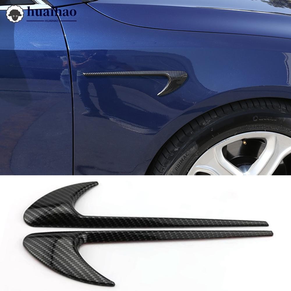 HUAIHAO 2 ชิ้นรถสติกเกอร์ Vent Fender Trim Emblem Blade โลโก้ Trim สําหรับ Mercedes Benz AMG V8 C200