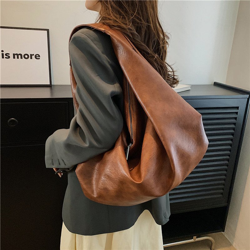 2024 ใหม่ยุโรปอเมริกันอินเทรนด์ Tote กระเป๋าแฟชั่น Casual Commuter กระเป๋าสะพายผู้หญิงความจุ Underarm Bag PU Dumpling Bag