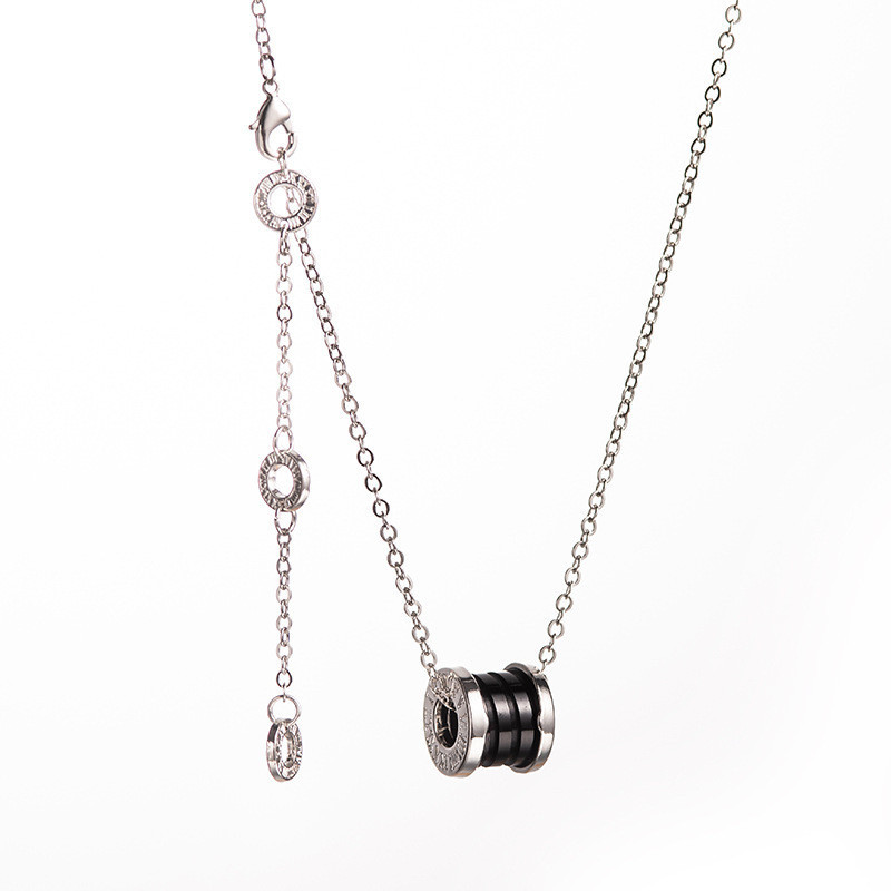 Nj สร้อยคอตัวเลขโรมัน Little Redman สร้อยคอ Influencer สไตล์เดียวกัน Clavicle Chain เวอร์ชั่นเกาหลี Rose Gold ฤดูใบไม้ผลิสร้อยคอเซรามิค