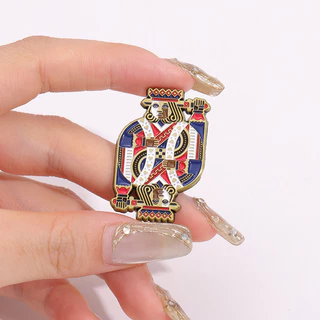 เล่นการ์ด King และ Queen การ์ตูน Avatar เข็มกลัดเคลือบเกมป้ายโลหะ Lapel Pin เครื่องประดับอุปกรณ์เสริมของขวัญ