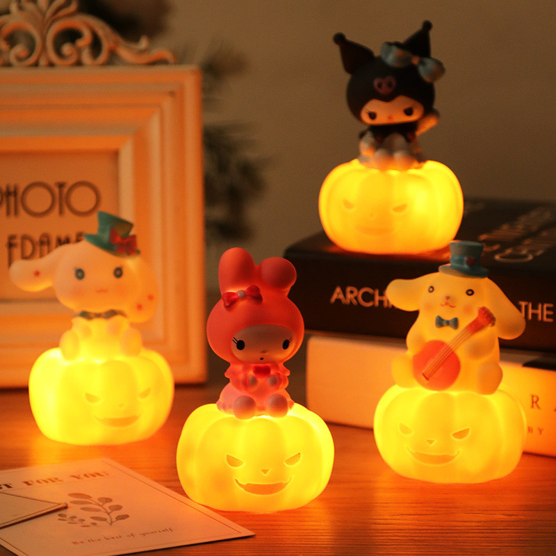 SANRIO การ์ตูน ซานริโอ ฟักทองไฟกลางคืนที่มีโคมไฟเทปเค้กตกแต่งเบเกอรี่ตกแต่งตุ๊กตา