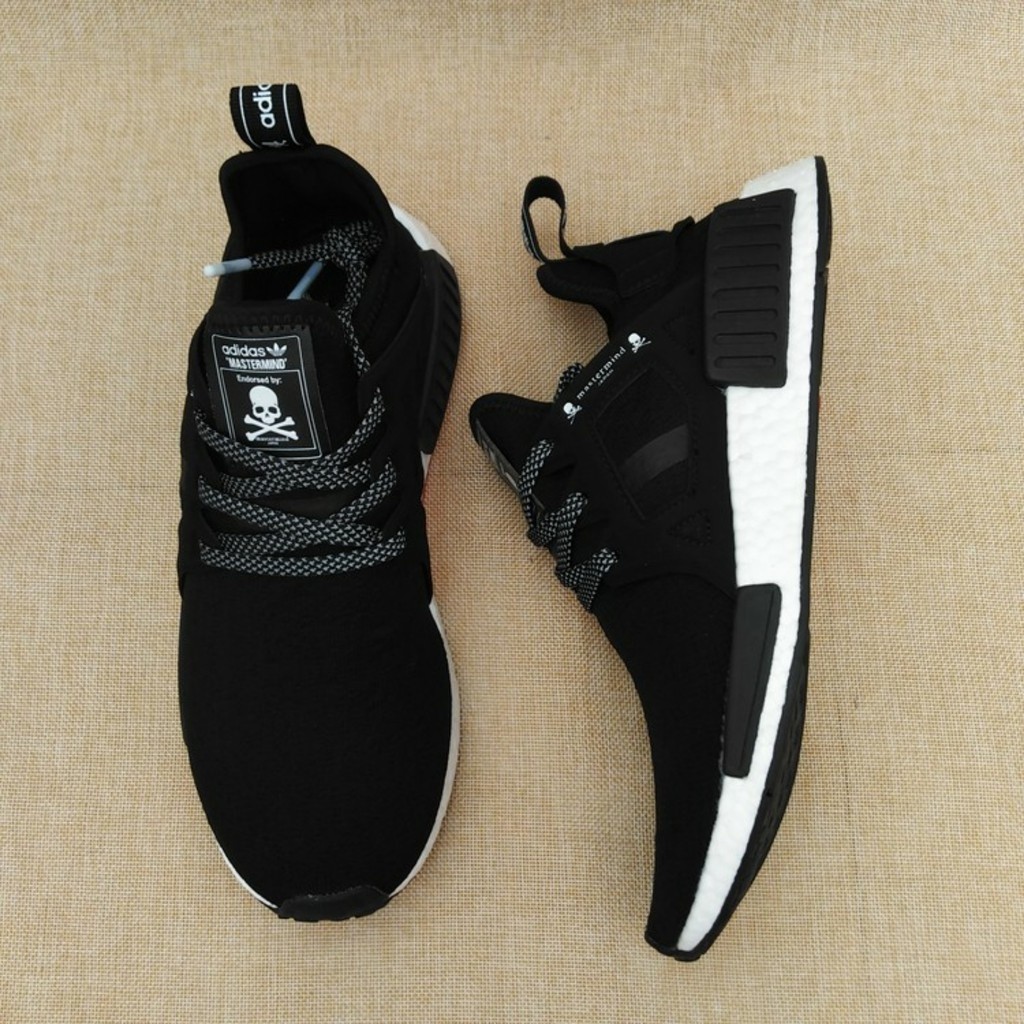 [คลังสินค้าพร้อม] NMD XR1 MasterMind Japan รองเท้าผ้าใบรองเท้ากีฬา