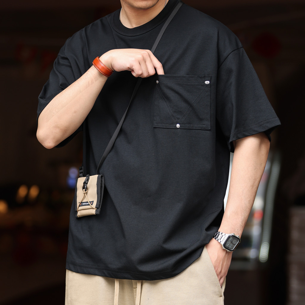 สไตล์อเมริกัน Studded Pocket Sorona Ice เสื้อยืดแขนสั้นผู้ชายหลวม Design cityboy เสื้อยืดคอกลม