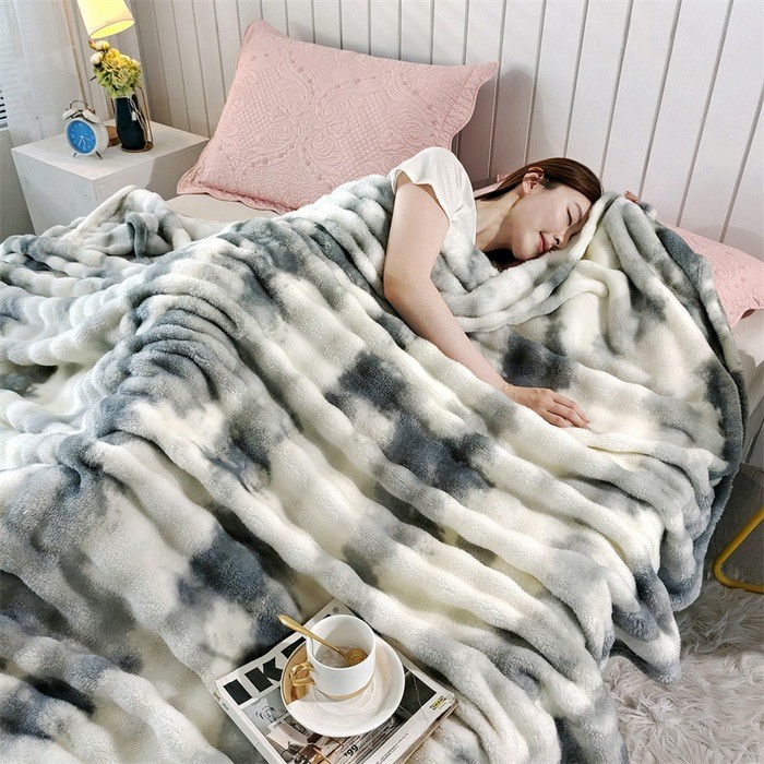 ผ้าห่มขนกระต่าย นุ่มพิเศษ ผ้าห่มRabbit Fur ห่มสบาย อบอุ่น ขนาด 5ฟุต//7ฟุต