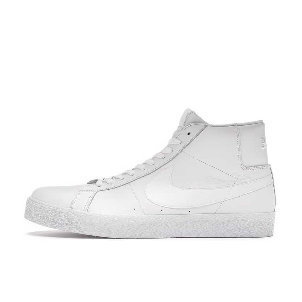 Nike SB Zoom Blazer Mid "Triple White" Sneakers 864349-105 Unused 864349-105