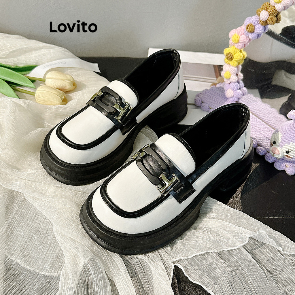 Lovito รองเท้าโลฟเฟอร์ด้านล่างแบบหนาสำหรับผู้หญิงโลหะเรขาคณิตสไตล์อังกฤษแบบหนาด้านล่างสำหรับผู้หญิง LFA46138