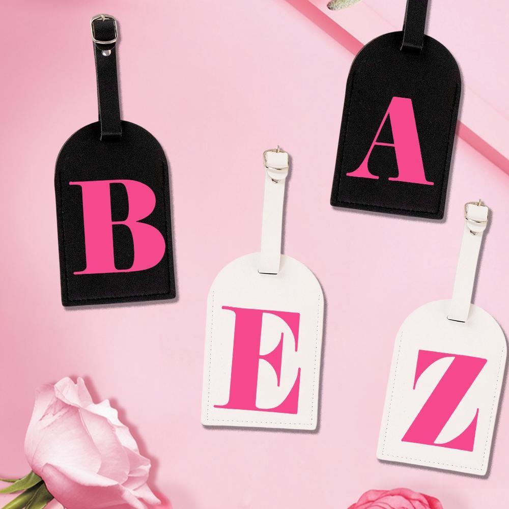 Rose ตัวอักษรสีแดง PatternPU หนังแท็กกระเป๋าเดินทางเริ่มต้น Identifier ป้าย Baggage Boarding กระเป๋าแท็ก Travel Accessorie ปีใหม่ของขวัญคริสต์มาส