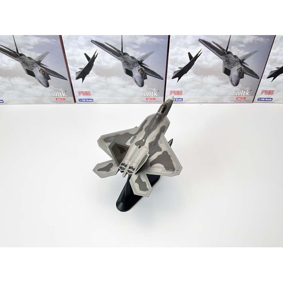 Vivi ของเล่น1/100 F-22 F22 Raptor Fighter เครื่องบินรุ่นทหารจำลองผลิตภัณฑ์สำเร็จรูปเครื่องประดับของเล่นโลหะ ojav
