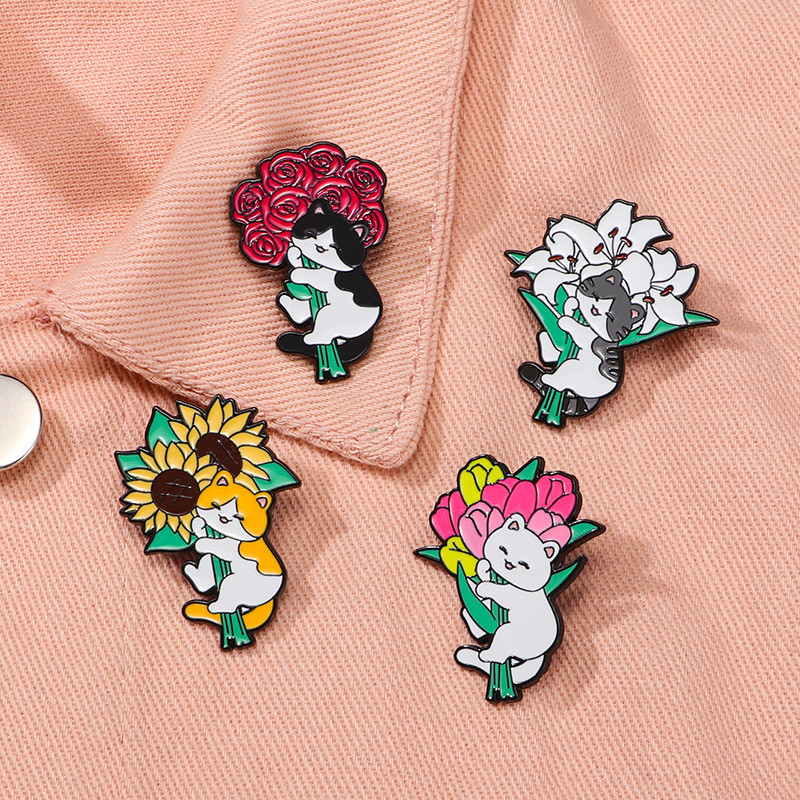 4 ชิ้น/เซ็ตโลหะผสมการ์ตูนน่ารักแมวน้ํามันหยดเข็มกลัด Lily Rose Sunflower Tulip Stinger Badge เพื่อน