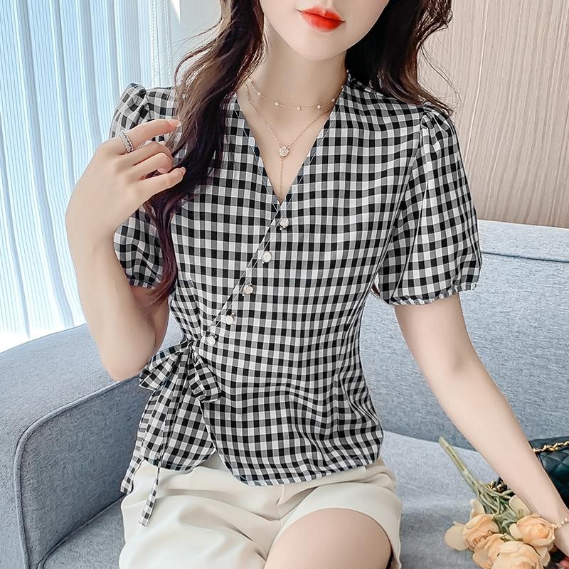 เสื้อเชิ้ตแขนพองลายสก็อตหวานๆ สดใหม่ สำหรับผู้หญิง 2025 เสื้อเชิ้ตรัดรูปเข้ารูปฤดูร้อนใหม่99162 ราคา ถูกที่สุด ดีลบีเคเค แกลเลอรีภาพที่ 5