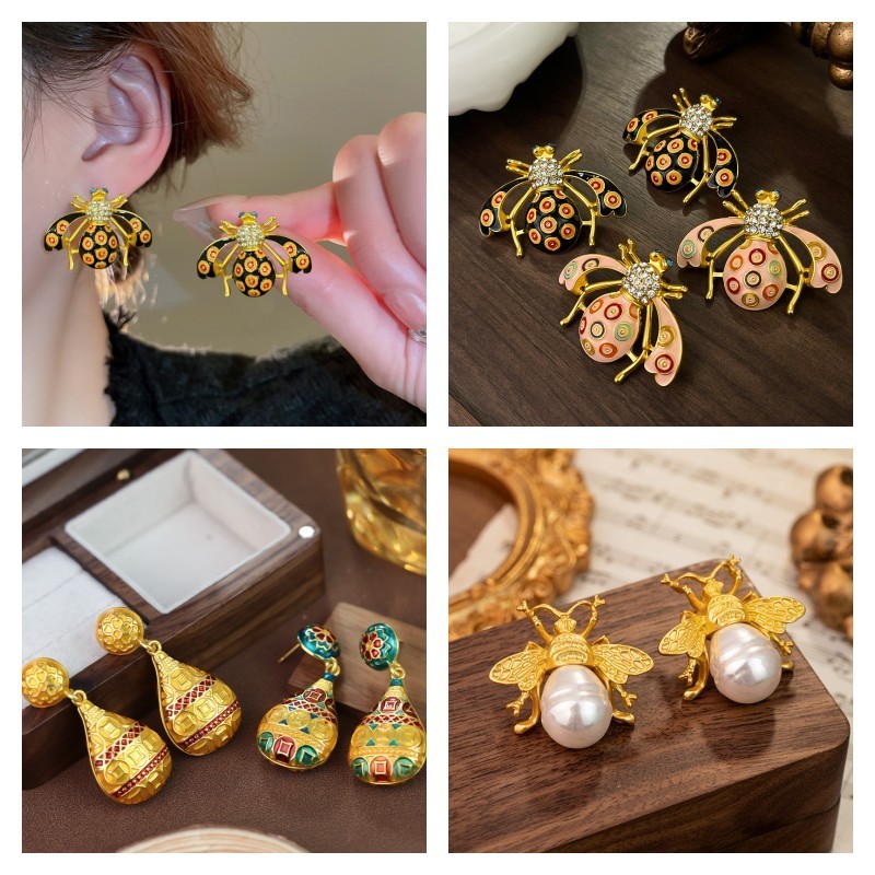 Retro Bee ต่างหู Baroque Mermaid Princess Pearl ทองแดงชุบ True Gold วัยกลางคนต่างหู