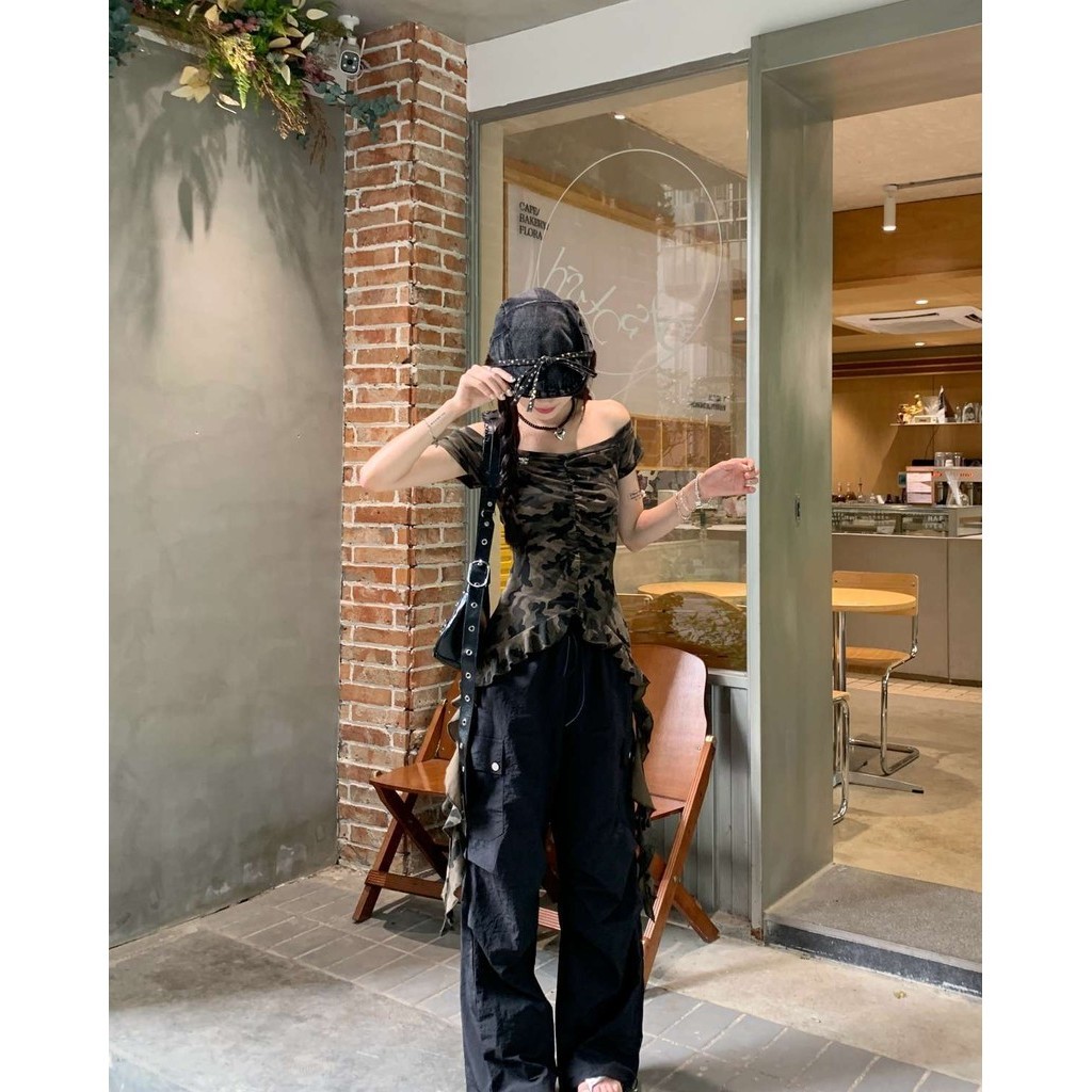 เสื้อทีเชิ้ตพิมพ์ลายพรางลายพรางแนววินเทจเสื้อเปิดไหล่ลายระบายสำหรับฤดูร้อนของผู้หญิง - รูปที่ 7