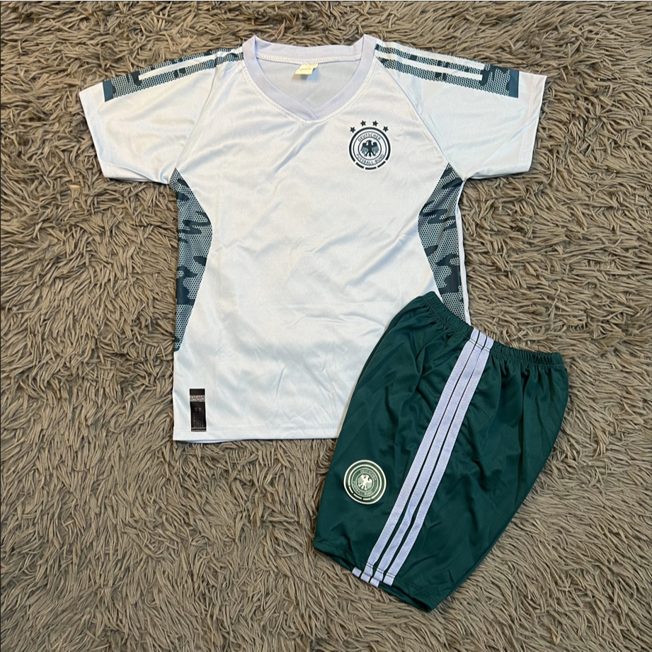 HT Store Soccer Clothing - เสื้อผ้าฟุตบอลเด็ก American Away ขนาดยางยืดนุ่มและเย็น 8-55กก.