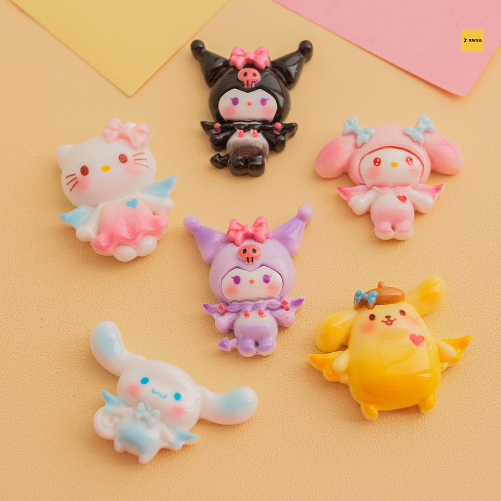 อุปกรณ์เสริมเรซิน Sanrio ปีก DIY อุปกรณ์เสริมเจลครีมเคสโทรศัพท์กิ๊บติดผมเชือกคาดผมถ้วยน้ำสติกเกอร์หัวเข็มขัดรองเท้า