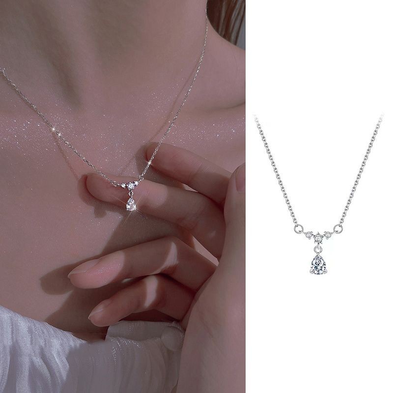 aidderse.thFlash Diamond Water Drop สร้อยคอหญิงหรูหรา Niche Design Sense Clavicle Chain ของขวัญวันเกิดอาวุโส-