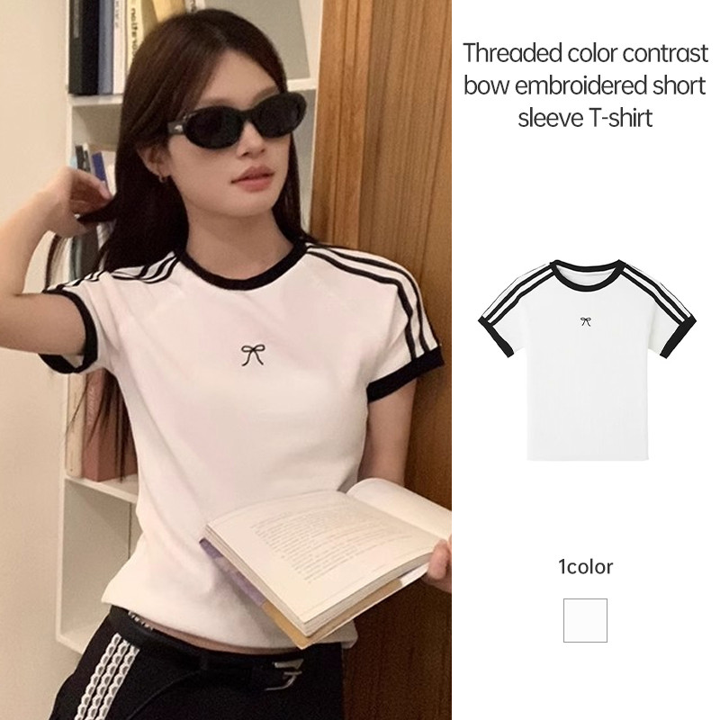 เสื้อยืดปักลายโบว์สั้นสีตัดกันด้านบนเสื้อยืดแขนสั้นอเนกประสงค์ผู้หญิง MEL