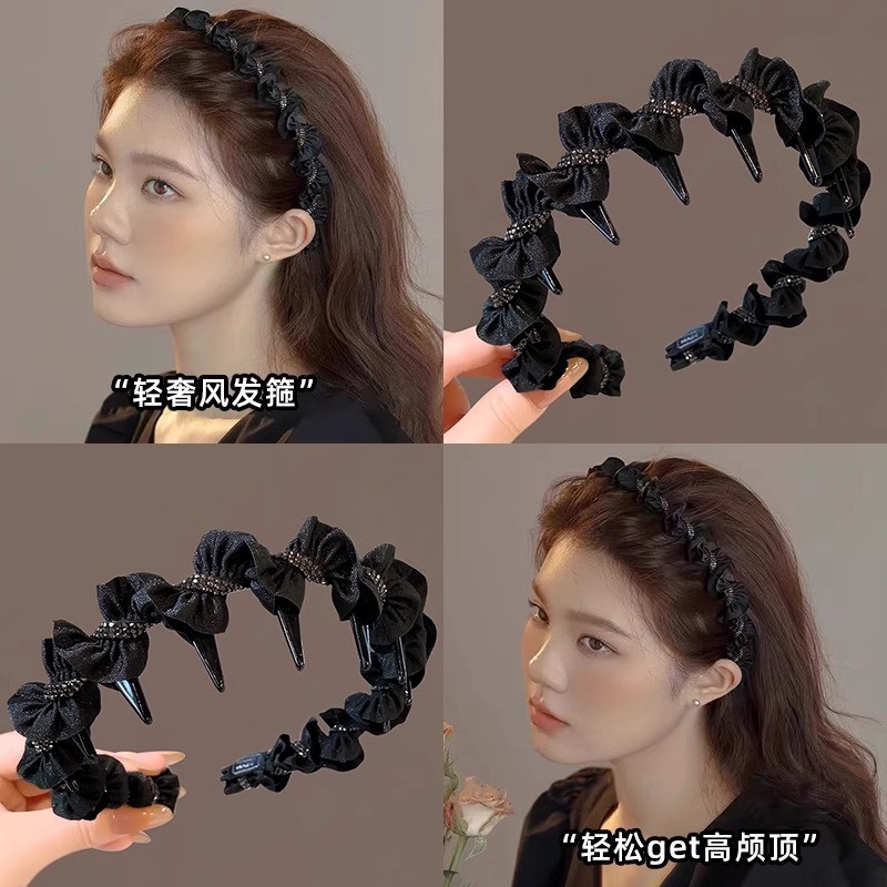 ที่คาดผมแฟชั่นหรูหราสำหรับหญิง แบบเรียบง่ายแต่ stylish ในปี 2025