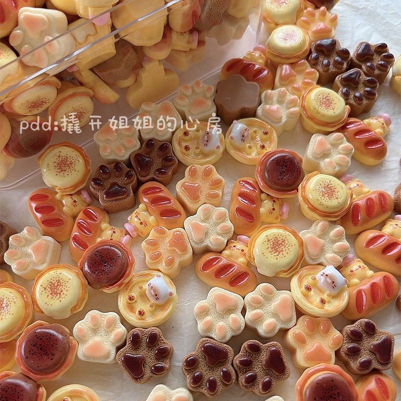 กรงเล็บแมว DIY ขนมปังเรซิ่น สำหรับแมวน้องเลี้ยงเล็กๆ พร้อมของตกแต่ง