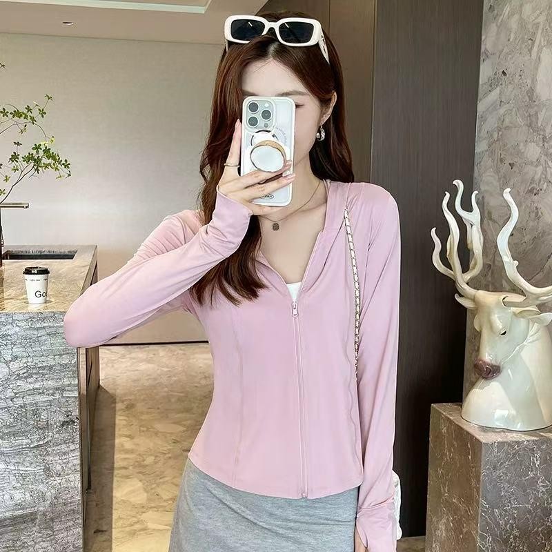 UM  M-3XLเสื้อกัน uv UPF50+ กระชับหุ่น เสื้อแขนยาวเข้ารูป Sport ผ้าเรยอน กันแดด สำหรับผู้หญิง uv(40-70KG) thumbnail 6