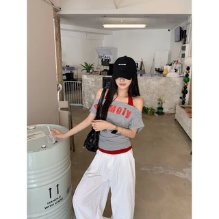 Veewink พร้อมส่งจากกทม เสื้อแขนสั้นสองชั้น ลายตัวหนังสือ ทรงเอวลอยสไตล์อเมริกัน ใส่กระชับตัว สำหรับสาวมั่นใจ