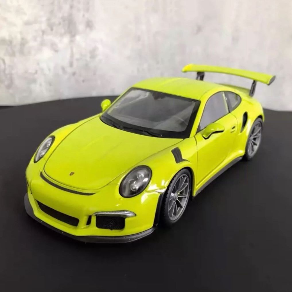 Willie 1: 24 Porsche 911 GT3 RS รถสปอร์ตรุ่นเครื่องประดับคอลเลกชันจําลองรถรุ่นของขวัญของเล่น