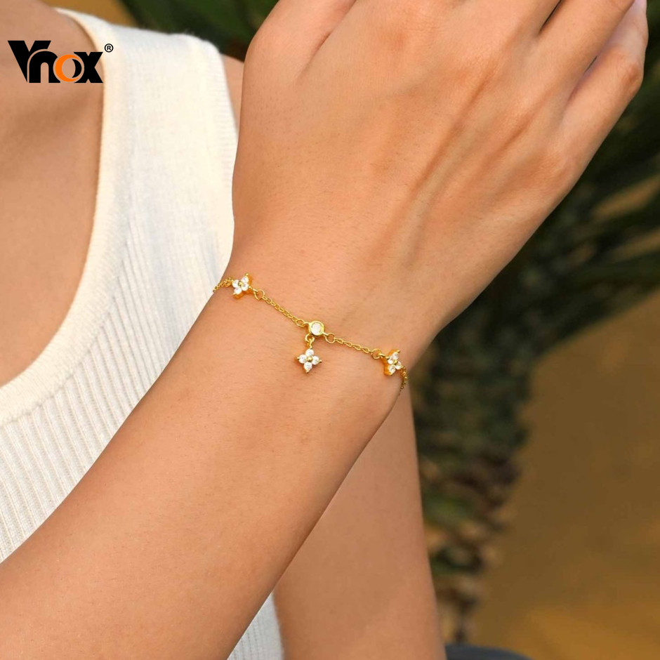 Vnox Zircon Cubic Four-Leaf Clover Link Chain สร้อยข้อมือ,สแตนเลส Lucky สร้อยข้อมือกันน้ําเครื่องประดับของขวัญ