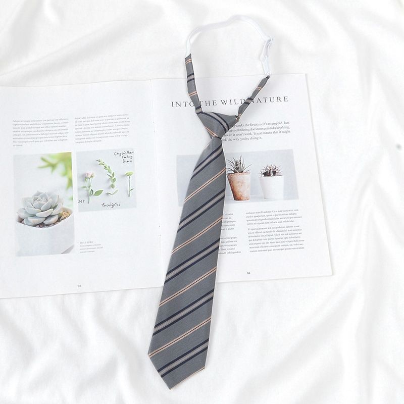 Blue Tie Boys Lazy Knot-Free นักเรียน Preppy สไตล์อุปกรณ์เสริมลายไวน์แดงขนาดเล็ก Tie ญี่ปุ่นสั้นขนาดเล็ก Tie - รูปที่ 7