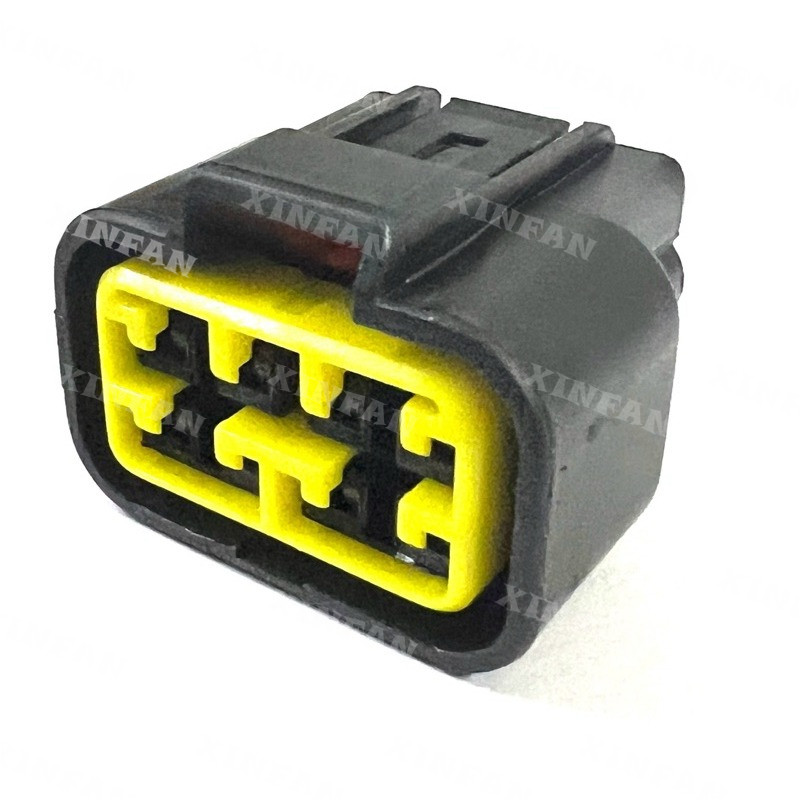 Yamaha LC135 Cdi Socket 8 PIN 4 PIN