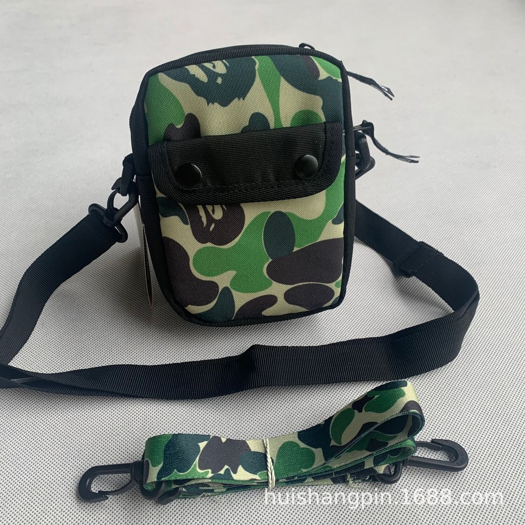 Bape Messenger Bag กระเป๋าสะพายไหล่กระเป๋าซิปลายพรางกระเป๋าโทรศัพท์มือถือหลายกระเป๋า