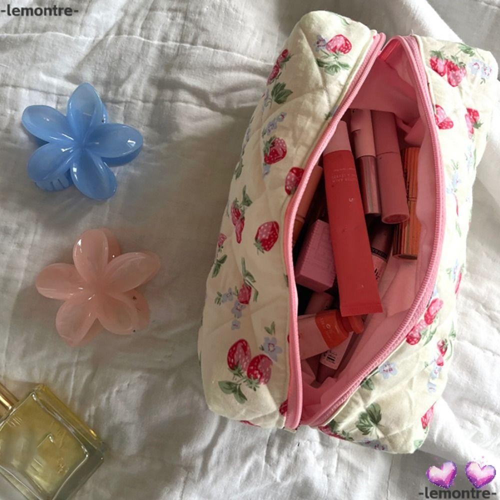 Lemontre Floral Puffy Quilted Makeup Bag, Storage Organizer Cosmetic Pouch Large Travel Cosmetic Bag, Makeup Accessory Flower StrawberryPrinted Toiletry Handbag for Women Girls