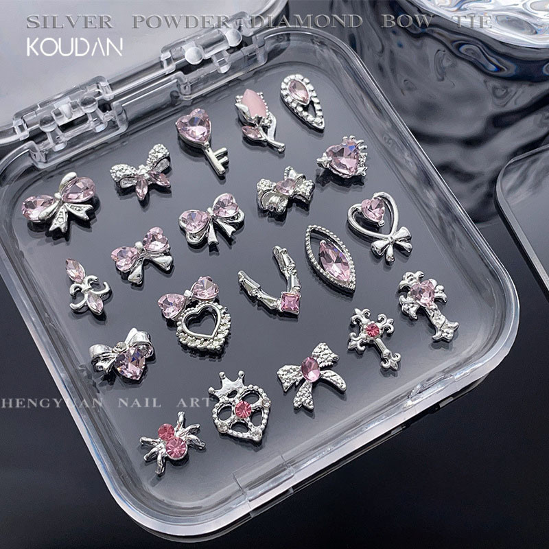 สติ๊กเกอร์ติดเล็บตกแต่งเล็บ Rhinestone คริสตัลเพชรสีชมพู 10 ชิ้น KOUDAN