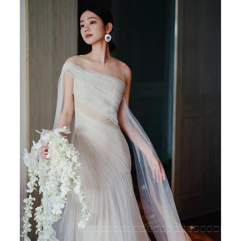 ชุดแต่งงานสไตล์ฝรั่งเศสมอริซู ทำจากผ้ากอซ สวยหรูและยินดีต้อนรับทุกโอกาสพิเศษ
