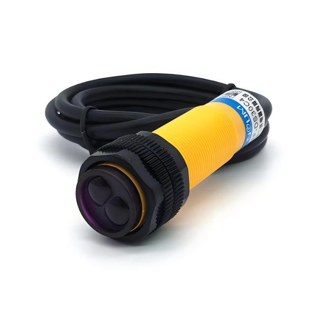 สวิตช์กระจายโฟโตอิเล็กทริคสะท้อนแสง E3F-DS30C4/DS10C4/B2/P1/2/Y/P3 เซ็นเซอร์ NPN สามสาย 24V
