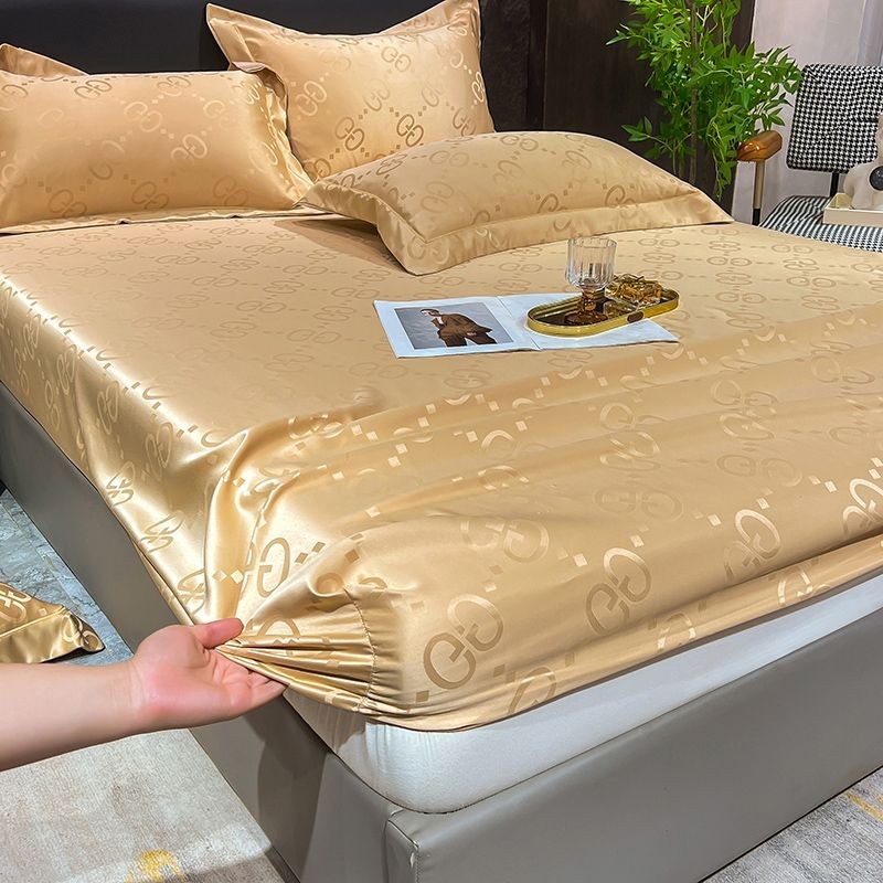 轻奢夏季冰丝床笠单床罩水洗真丝床垫保护罩全包床单防滑款Light luxury summer ice silk bedsheet, single bedsheet, washed silk202508