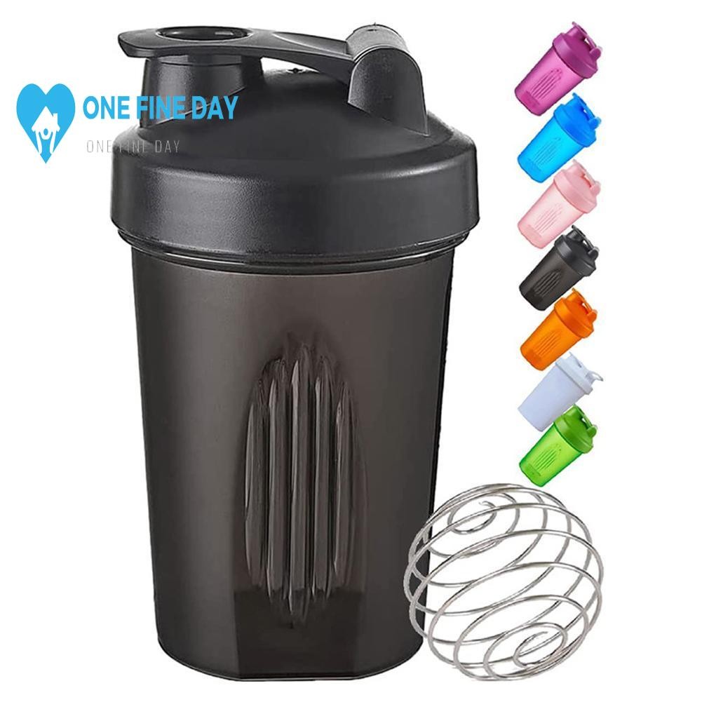 เครื่องปั่นขวดเครื่องปั่นพร้อมลูกบอลปัดสแตนเลส Bpa ฟรีโปรตีนพลาสติกเขย่าออกกําลังกาย Gym B5w8