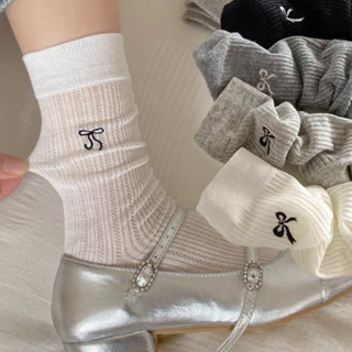 ถุงเท้ายาวแต่งโบว์ลูกไม้ ถุงเท้าที่มีน้ำหนักเบาและระบายอากาศ…