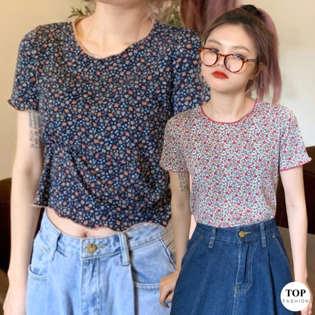 พร้อมส่งไทย ราคาถูก เสื้อยืดคอกลม ขอบหยัก แขนสั้น แพทเทินดอกไม้จิ๋วๆ 2 สี ผ้ายืดใส่สบาย