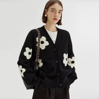 เสื้อผ้าฤดูใบไม้ร่วงสไตล์ยุโรปและอเมริกาแบบใหม่คอวีสามมิติปั…