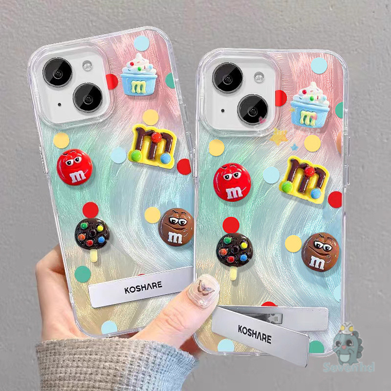 M & M 3D Candy สีสันเคสโทรศัพท์สําหรับ iPhone 11 13 14 15 16 12 Pro XR X Xs Max 7 8 Plus SE2020 Luxury Ultra Laser Feather เส้นด้ายกันกระแทก Soft TPU วัสดุฝาครอบป้องกัน