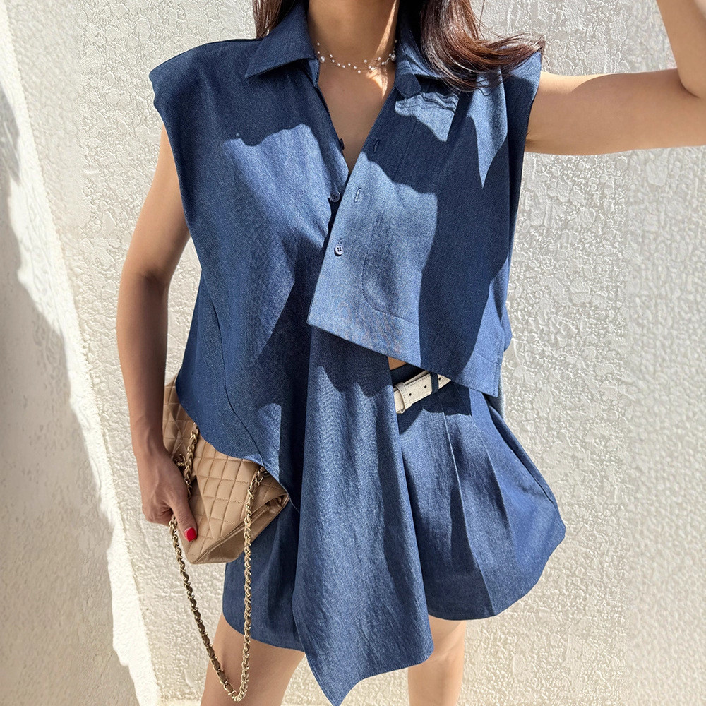 25-15712 เสื้อสูทผู้หญิง ชุดเสื้อแขนกุดไหล่ไม่สม่ําเสมอเสื้อ + กางเกงขาสั้นผู้หญิง