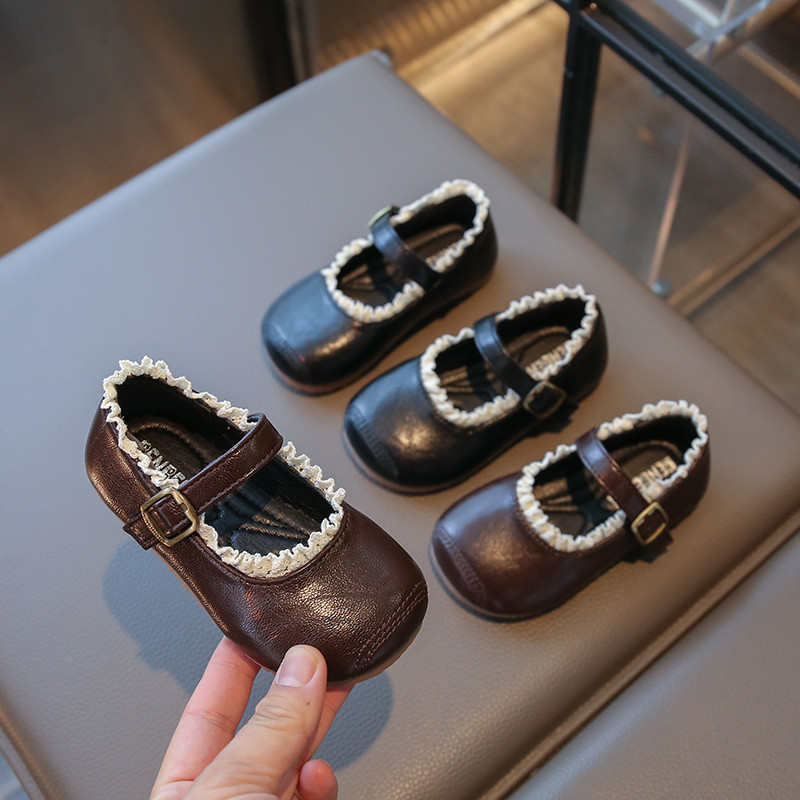 รองเท้าแฟชั่นเกาหลีสำหรับเด็กหญิง ขนาด 2-8 ปี หนังแท้นุ่ม สีทึบ ดีไซน์ป้องกันการลื่น